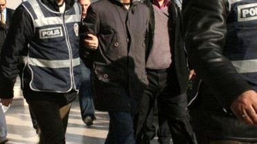 Trenin Yük Vagonunda Yakalandılar