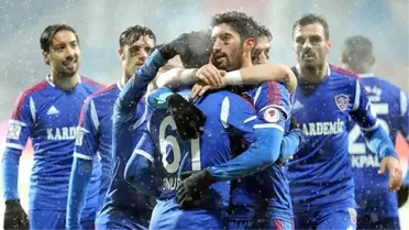 Karabükspor'da Üç Ayrılık