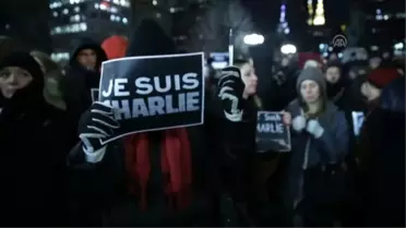 Paris'teki Silahlı Saldırı New York'ta Protesto Edildi