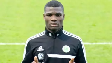 Wolfsburg'lu Junior Malanda, Trafik Kazasında Öldü
