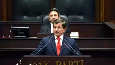 Davutoğlu'nun Bahçeli'ye Verdiği Yanıt Alkış Tufanı Koparttı