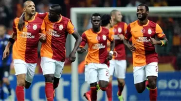 Galatasaray'da 6 Futbolcu Yolcu
