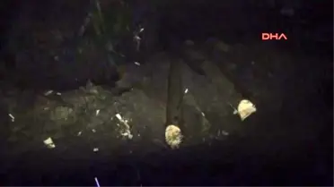 Zonguldak'ta Heyelandan Bir Ev Hasar Gördü, Yol Ulaşıma Kapandı