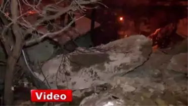 Safranbolu'nda Dev Kayalar Yolu Kapattı