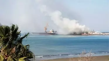 İskenderun'da Gemideki Yangın Kontrol Altına Alınamıyor