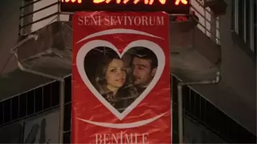 İlginç Evlenme Teklifine 'Evet' Yanıtı Geldi