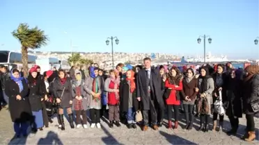 Afgan Bayan Polis Adayları İlk Defa Deniz Gördüler