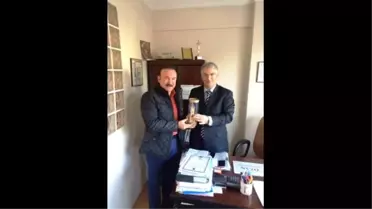 İzmit Belediye Başkanı Doğan, Meclis Üyelerini Ziyaret Ediyor