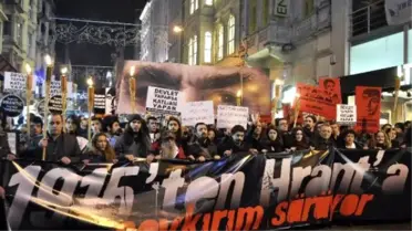 Hrant Dink, Beyoğlu'nda Meşaleli Yürüyüşle Anıldı