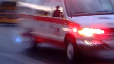 Mersin'de Trafik Kazası: 3 Yaralı