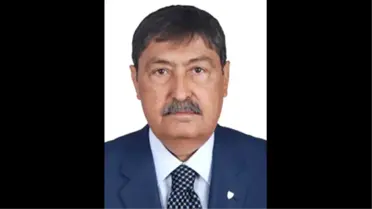 Vali Tuna'dan Yardımcısı Yıldırım'ın Tabutuna Karanfil