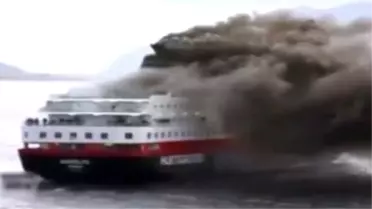 Adriyatik'te Yanan Feribot