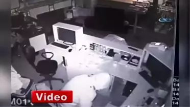 Önce Kameraya Sonra Polise Yakalandı