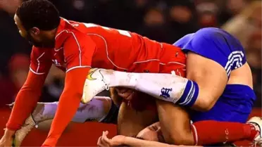 Sterling'le Terry'nin Mücadelesi Hem Şaşırttı Hem Güldürdü