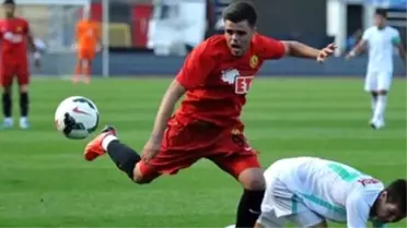 Hasan Hüseyin Acar Göztepe'de