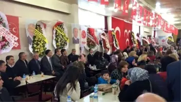 Kuşadası MHP'de Yeni Başkan Mustafa Bayraktar Oldu
