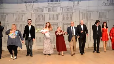 Zülfü Livaneli'nin Romanı Tiyatroya Uyarlandı
