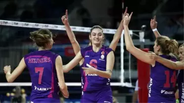 Kadınlar Voleybol Ligi: Galatasaray Daikin 3-2 Beşiktaş
