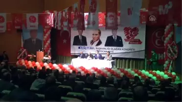 Yeniçeri: 'Birisine Osmanlı'yı Sevdiremiyoruz, Diğerine Türkiye Cumhuriyeti'ni Sevdiremiyoruz'