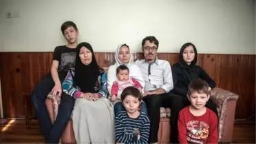 Afganistan'dan Türkiye'ye Çocuklarını Okutmak İçin Geldi