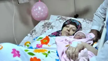 52 Yaşında Anne Oldu