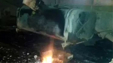 Ardahan'da Seyir Halindeki Kamyonun Yakıt Deposu Dondu