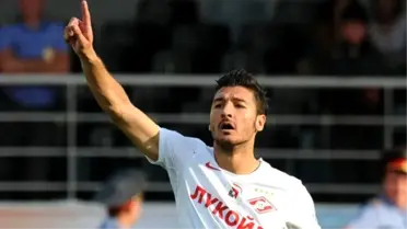 Milan'dan Savunma Hattına Takviye