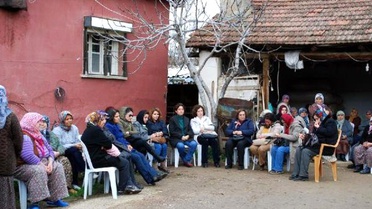 Uludağ'daki Kazada Ölen Necla Öğretmen Toprağa Verildi