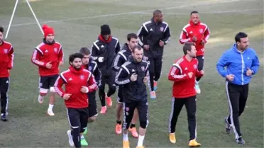 Karabükspor, Fenerbahçe Mesaisine Başladı