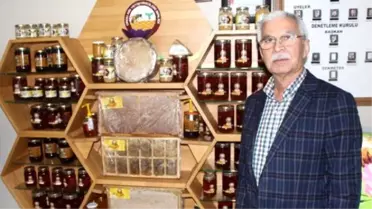 Ordulu Gezginci Arıcılar Arı Kuşundan Dertli