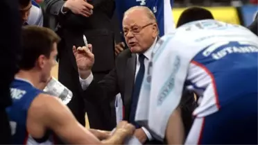Anadolu Efes Koçu Dusan Ivkovic: Galibiyeti Hak Ettik