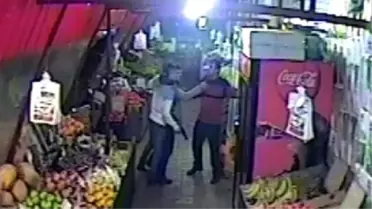 Tabancalı ve Bıçaklı Gasp Girişimi Kamerada