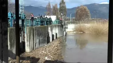 Üsteğmen İz'i Arama Çalışmaları