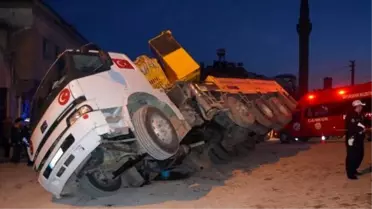 Kozan'da Üzerine Beton Direk Düşen İşçi Yaralandı