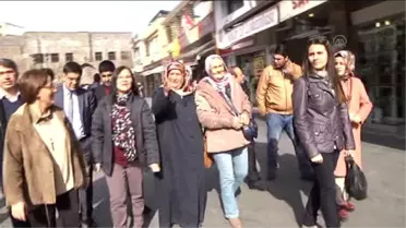 Çözüm Süreci İçin İzmir'den Diyarbakır'a Konuk Oldular