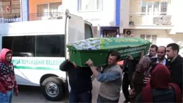 Kimliği Kolundaki 'Şeytan' Dövmesinden Saptanan Nuran Dutlu, Toprağa Verildi