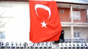 Dargeçit'te Öldürülen İşçinin Cenazesi Defnedildi