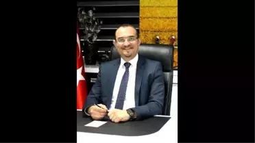 Beyaz- Candan Erçetin Atışması, Hocalarının Adaylığına Karşı Çıkan Öğrencilere de İlham Oldu