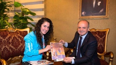 Vali Çakacak İşitme Engelli Sporculara Ödül Verdi