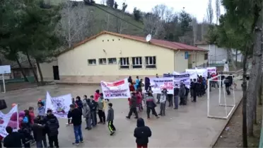 Alaçam'da 'Sigarayı Bırak, Hayatına Renk Kat' Yürüyüşü