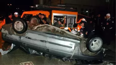 Kastamonu'da İki Otomobil Çarpıştı: 2 Ölü, 3 Yaralı