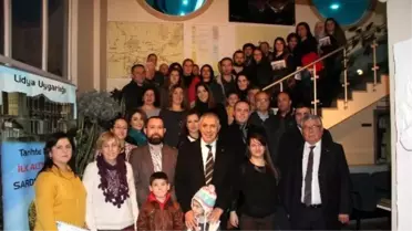 Salihli'de Genç Girişimciler Törenle Sertifikalarını Aldı