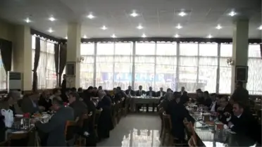 4/c Kamsapındaki Eski Tekel İşçileri Milletvekili Dal ile Bir Araya Geldi
