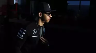 Hamilton, Yeni Bir Aşka Yelken Açtı