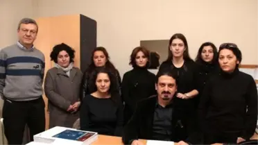 Manisa'da Baro ve Psikaytristlerden Özgecan'ın Öldürülmesine Kınama
