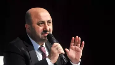 İlahiyatçı Yazar, Eşini Seven Erkeğe 'Kılıbık' Denmesini Eleştirdi