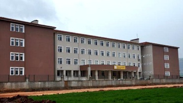 Reyhanlı'da 46 Yıldır Eğitim Veren Okulun İlk Kez Kendi Binası Oldu