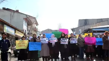Bulanık'ta 'Özgecan' Eylemi