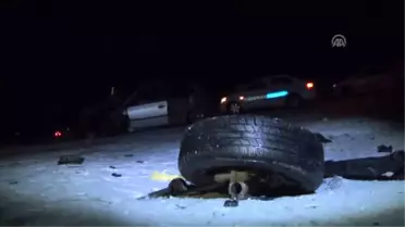Bilecik'te Otomobille TIR Çarpıştı: 4 Yaralı
