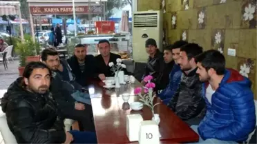 Yenihisarspor'da Teknik Heyet ve Futbolculardan Kulüp Başkanına Eleştiri